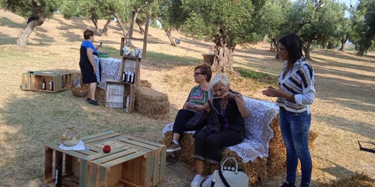 “In un mare d’amore”, libro presentato all’Oleificio Torchia