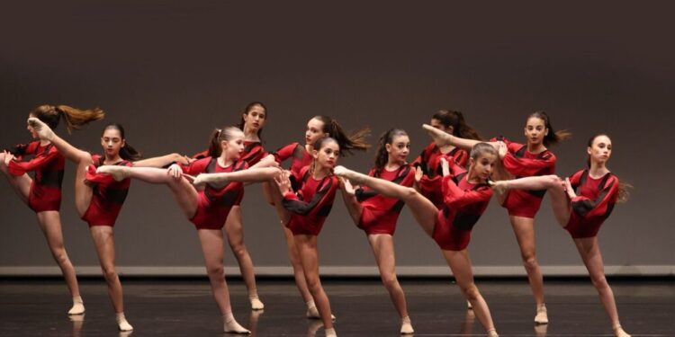 Scuola ballo Teatro Politeama Catanzaro attiva 4 borse di studio