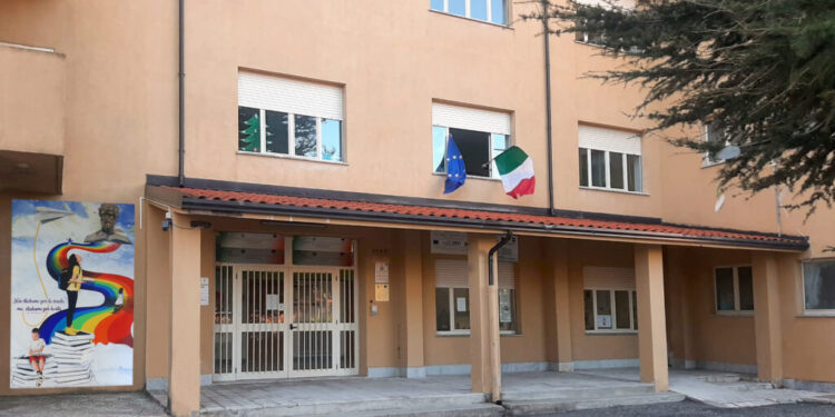 Petronà, via al progetto: “Ciak…un processo simulato per evitare un vero processo”