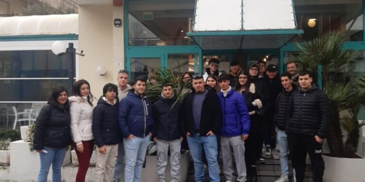 Sersale, superiori tra fiera Rimini ed Erasmus in Spagna e a Malta