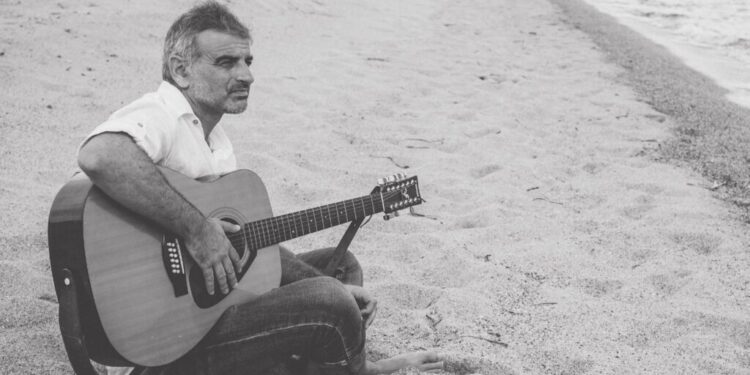 L’ultimo successo dell’artista di Petronà: “Il giorno prima di partire” di Tommaso Talarico