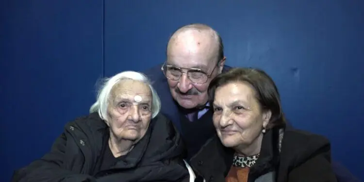 Feroleto Antico festeggia i 100 anni di nonna Rachela