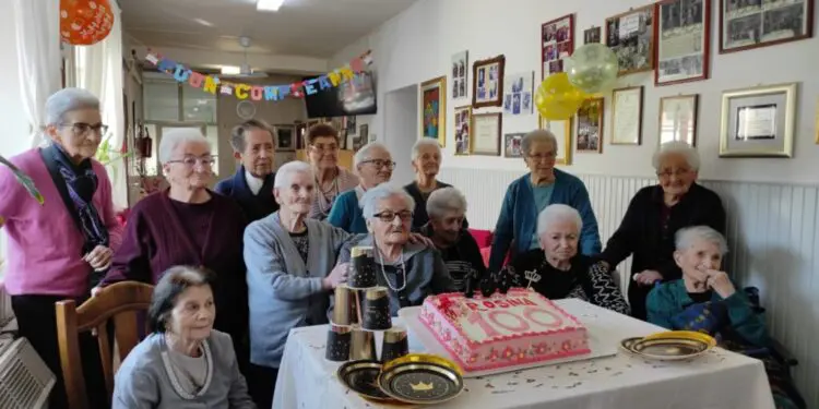 La Comunità Alloggio “Le Querce di Mamre” festeggia la sua ennesima centenaria