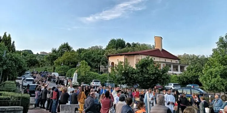 A Soveria Mannelli si prega con la Madonna di Fatima per la fine dei conflitti in corso