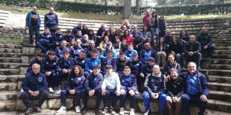 La Giovanile Bianchi saluta i suoi atleti con una giornata in Sila