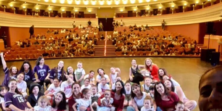 Le performances della “Progetto Danza” incantano al Politeama di Catanzaro