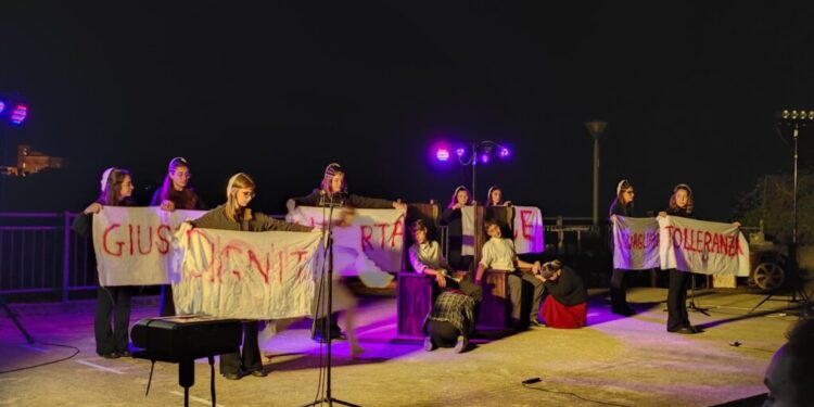 Gli studenti di Soveria Mannelli portano in scena uno spettacolo sulla storia di Sacco e Vanzetti