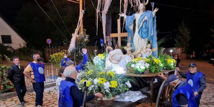 A Camigliatello Silano continua la tradizione della Festa della Madonna dell’Assunta 