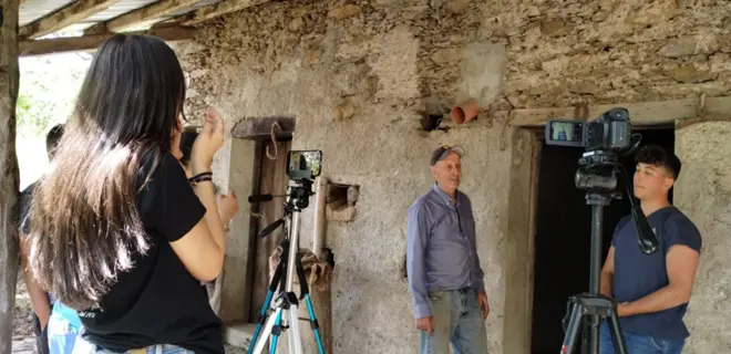 Concluso dal gruppo folk di Serrastretta il video sulla raccolta della castagna e del grano