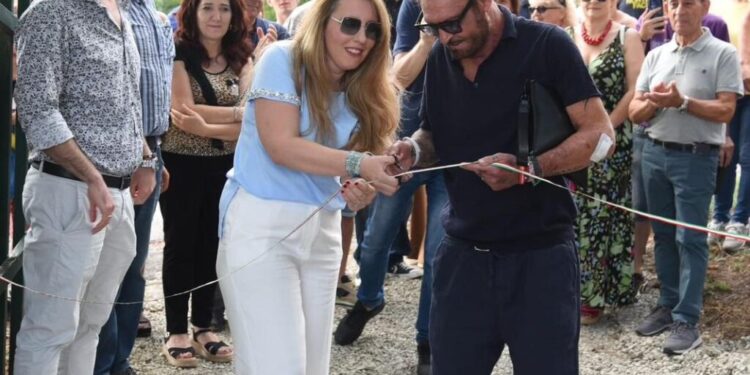 Carlopoli, inaugurato nuovo centro sportivo con Totò Schillaci