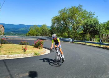 Cronoscalata Parenti-Bocca di Piazza prova del Campionato Regionale Cronoscalata FCI