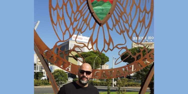 Catanzaro, noto con lo pseudonimo di Artè intervista all’artista Francesco Caroleo