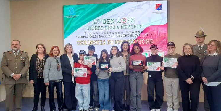 Due premi per l’Istituto comprensivo Gatti-Manzoni-Augruso al concorso “Giornata della memoria – Gli IMI di Catanzaro”