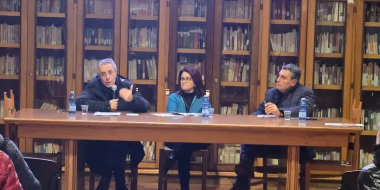 Si conclude la settimana di Libriamoci. Le nostre interviste realizzate presso la Casa delle Culture a Tiriolo (video)