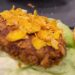 La “rosetta gourmet” con hamburger al corn flakes dello chef Piero Cantore