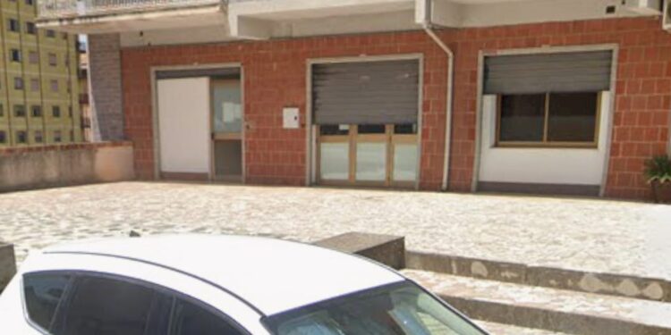 Malasanità, neuropsichiatria infantile di Rogliano/Valle del Savuto in ginocchio. I genitori: “I nostri bambini hanno diritto alle cure!”