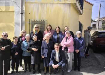 Cropani, spegne cento candeline nonna Antonietta Rabia