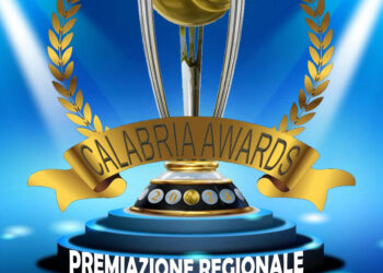 La Coppa Davis e la Billie Jean King Cup arrivano in Calabria. Giovedì e venerdì saranno esposte a Catanzaro