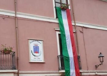 Domenico Guarascio, Procuratore di Crotone, diventa cittadino onorario di Parenti