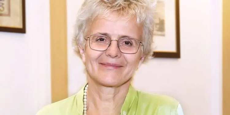 Lamezia, lunedì 14 alla libreria Ubik la senatrice a vita e neuroscienziata Elena Cattaneo