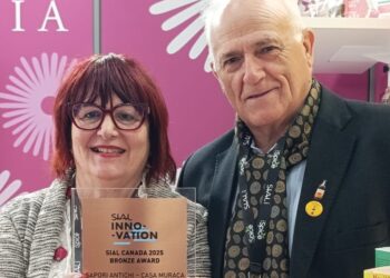 Dal cuore della Calabria al podio mondiale: Bronze Award al SIAL Innovation Canada 2025 per la Farina di Pomodoro di Sapori Antichi – Casa Muraca
