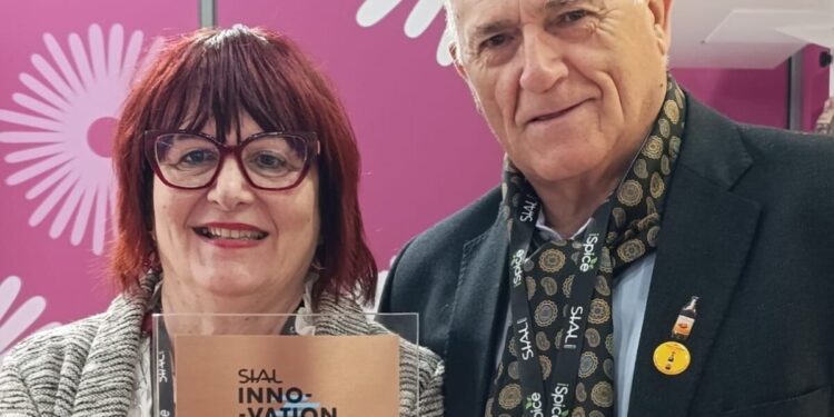 Dal cuore della Calabria al podio mondiale: Bronze Award al SIAL Innovation Canada 2025 per la Farina di Pomodoro di Sapori Antichi – Casa Muraca