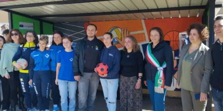 Il liceo scientifico dell’IIS “Costanzo” di Decollatura ha finalmente una pensilina: le videointerviste
