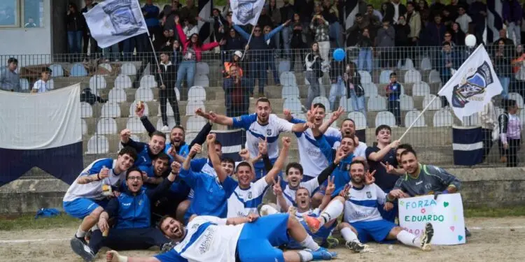 Colosimi, non si spegne l’euforia per la promozione in II Categoria. Sabato la festa!