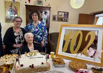 Steccato di Cutro, 102 candeline per Rosa Talarico: è la persona più longeva del paese