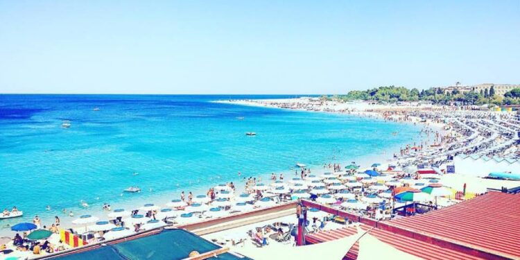 Concessioni demaniali a Soverato, Montuoro: “Incontro produttivo con le parti”