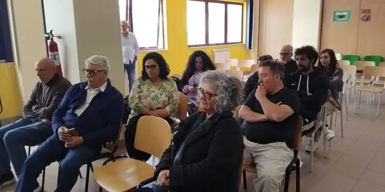 L’IIS “Costanzo” di Decollatura ha omaggiato i neo eletti rappresentanti FLC Cgil (video)