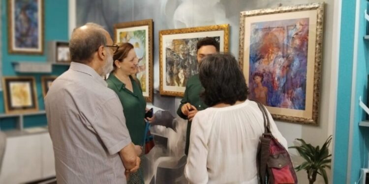 Lamezia, FiliceART inaugura la sua Galleria con la mostra del M° Maurizio Carnevali (video)