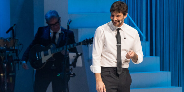 Stefano De Martino ed Enrico Brignano tra i grandi eventi dell’estate al Teatro Parco Mitoio di Lamezia di Lamezia Terme