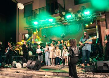 Un Concerto/Saggio da brividi a Bianchi con l’Accademia “Sotto un Cielo di…Note”