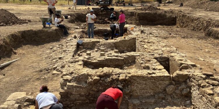 Accordo tra Aba Catanzaro e Piac: studenti e studentesse dell’Accademia al cantiere archeologico nei luoghi di Cassiodoro