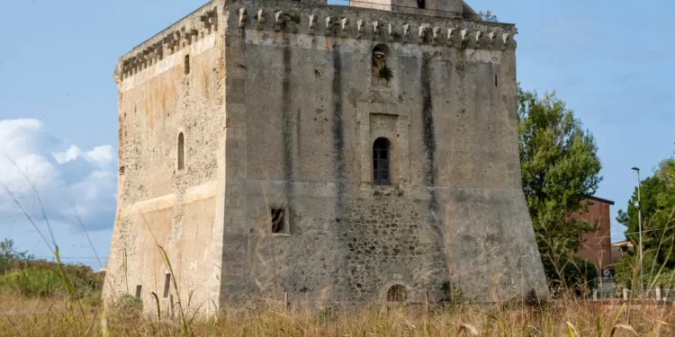 Beni culturali lametini a rischio: la situazione precaria dell’Abbazia Benedettina, dell’area Terina e del Bastione di Malta