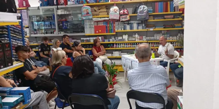 Cerva, grande successo per presentazione dei saggi di Enzo Bubbo