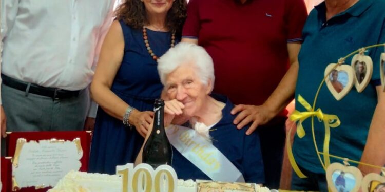 San Pietro Apostolo festeggia i 100 anni di Oclide Assunta Guzzi