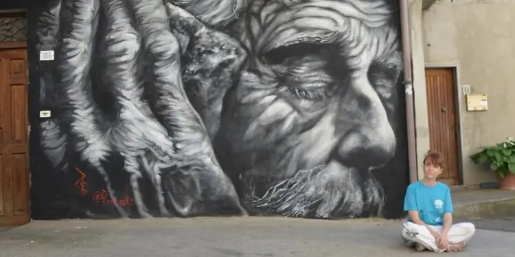 A Conflenti torna Momenti. Il Festival dell’Arte in Strada: tre giorni tra poesia, arte e meraviglia