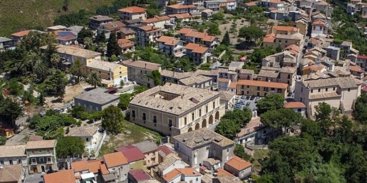 Marcellinara ancora protagonista della cultura: 5° posto nazionale per il bando “Città che legge”