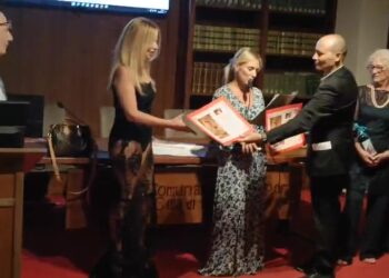 Tania Romeo riceve il Premio “Beatrice Tonniolo Baccellieri” Zaleuco 2025