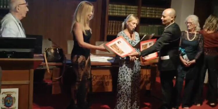Tania Romeo riceve il Premio “Beatrice Tonniolo Baccellieri” Zaleuco 2025