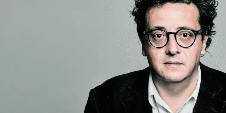 «A Palazzo con lo Scrittore» con Massimo De Lorenzo, sabato 6 settembre a Cortale