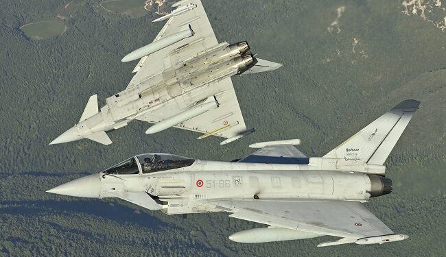 Considerazioni sulle violazioni dello spazio aereo e le minacce di abbattimento