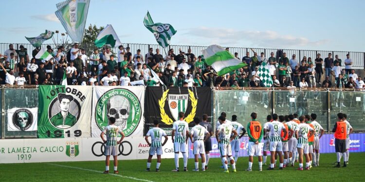 Domenica amara per il calcio lametino: Vigor e Sambiase, analisi dell’ultimo turno di Serie D