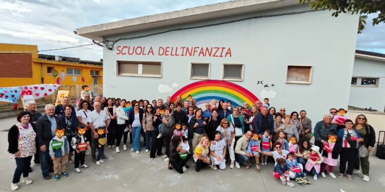 Cropani, scuola dell’infanzia celebra i nonni 2 ottobbre tra saggezza e tenerezza