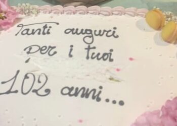 Sersale, 102 candeline per nonna Caterina Pisani