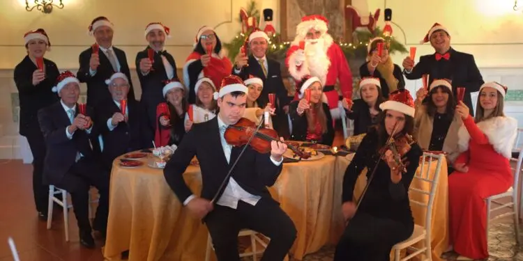 Il Coro Lumen Christi accende il Natale 2025 con “Vacanze Rock” a Villa Ventura