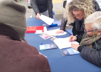“Primi passi con la demenza”: i comuni del catanzarese diventano piazze che ascoltano Sodano