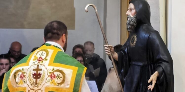 Santa Messa votiva per il patrocinio di San Francesco dopo incendio a Soveria Mannelli